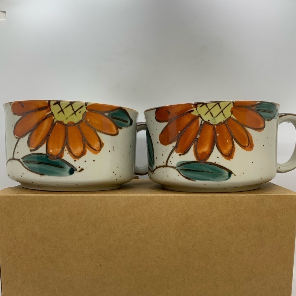 Speckled Stoneware Sunflower Mugs Set of 2 Made in Japan